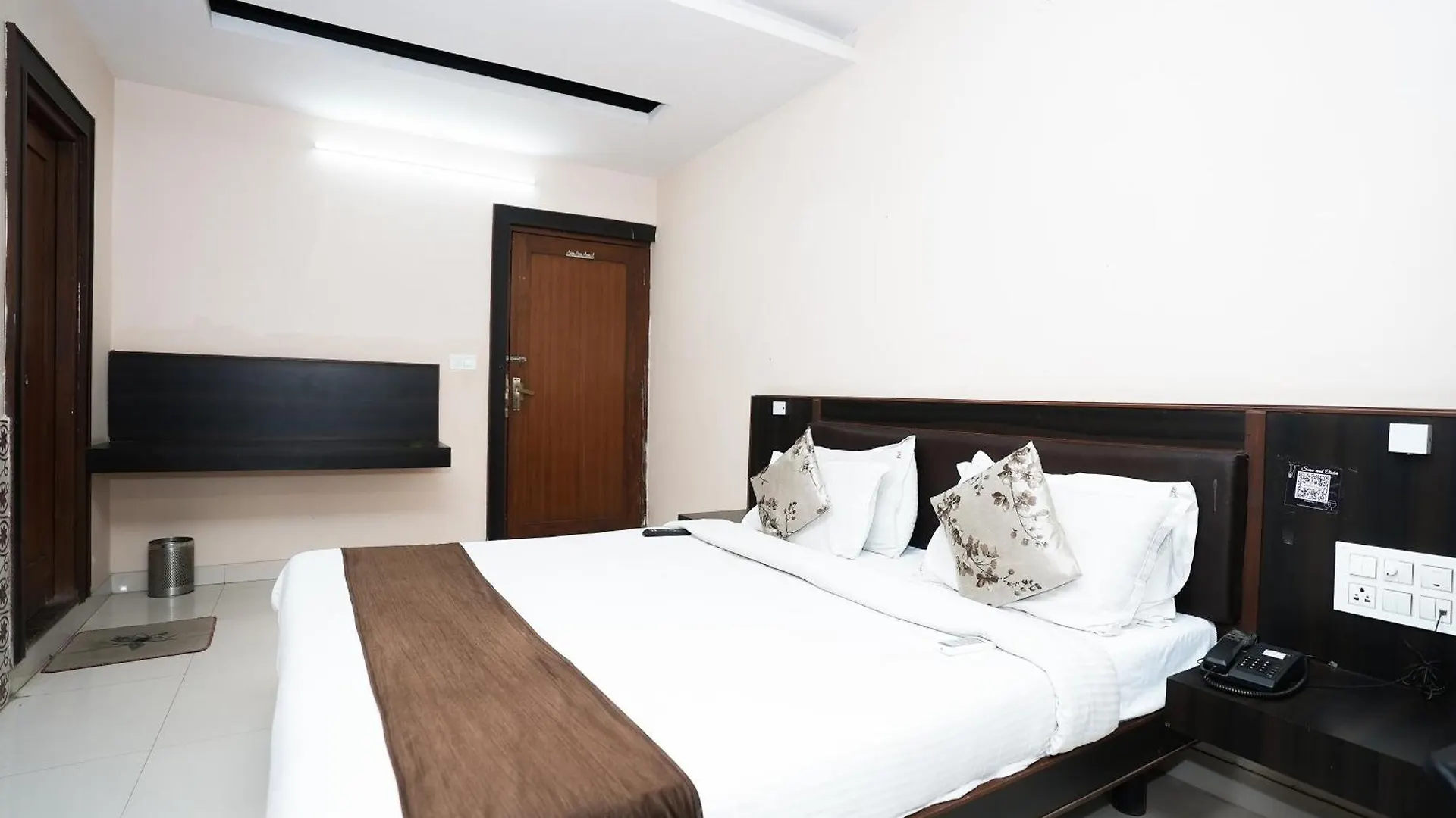 Hotel Madurai Near Central Bus Stand, Udajpur