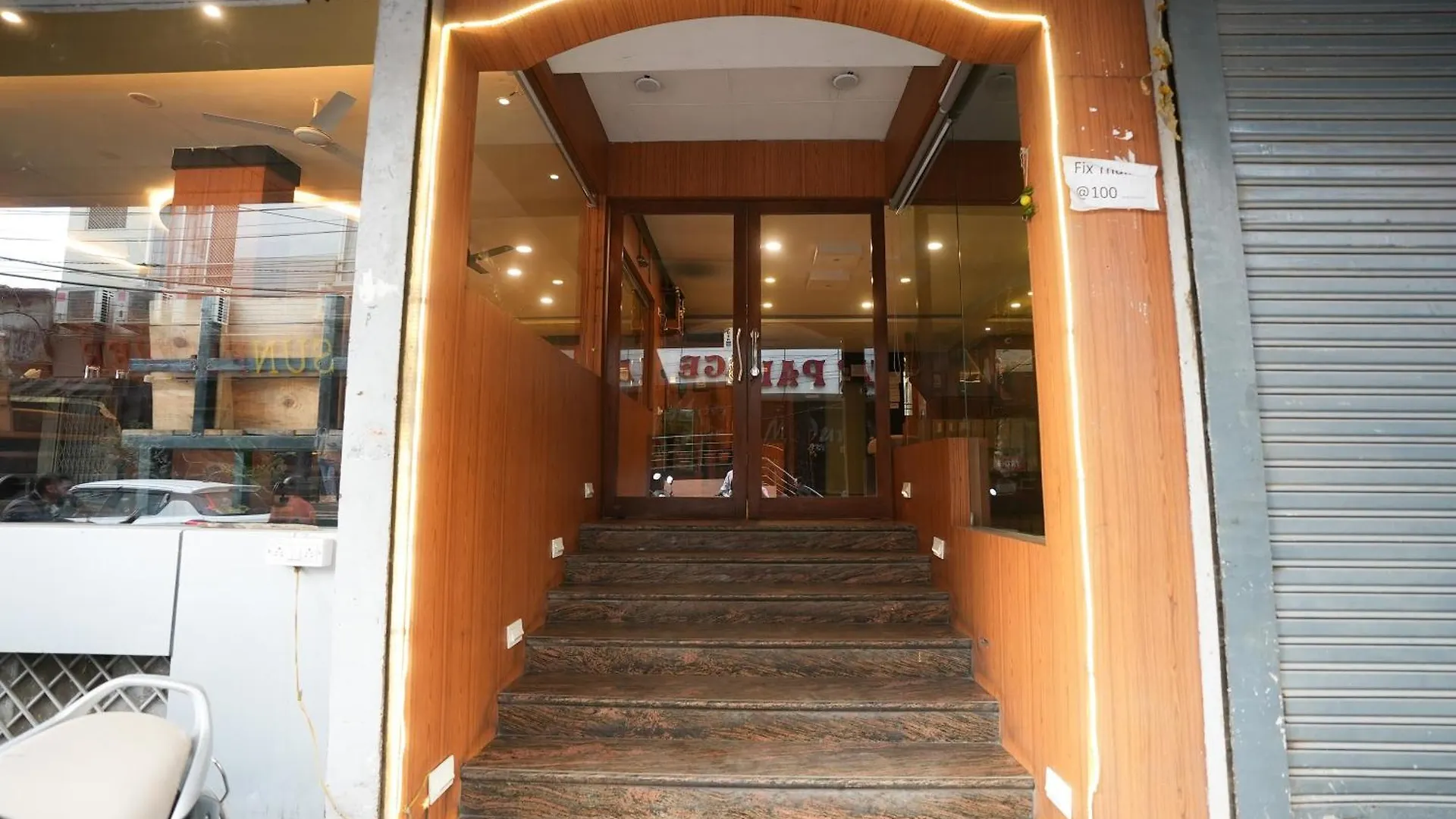 Hotel Madurai Near Central Bus Stand, Udajpur 3*,  Indie